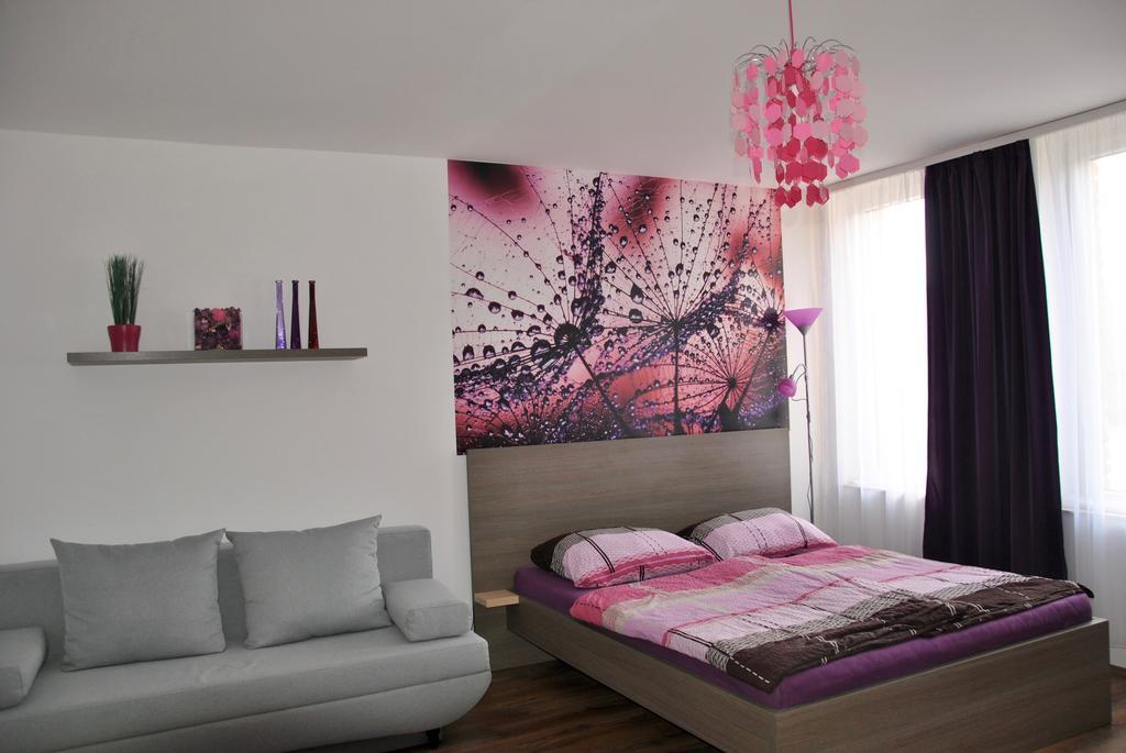 Gyula Var Premium Apartman Exterior photo